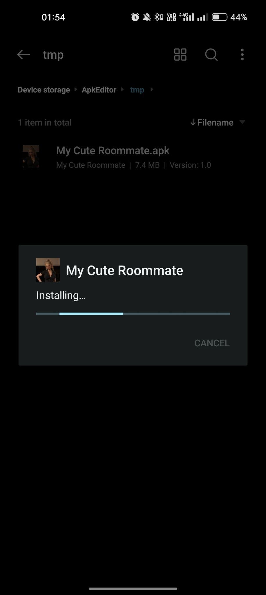 My Cute Roommate apk installing